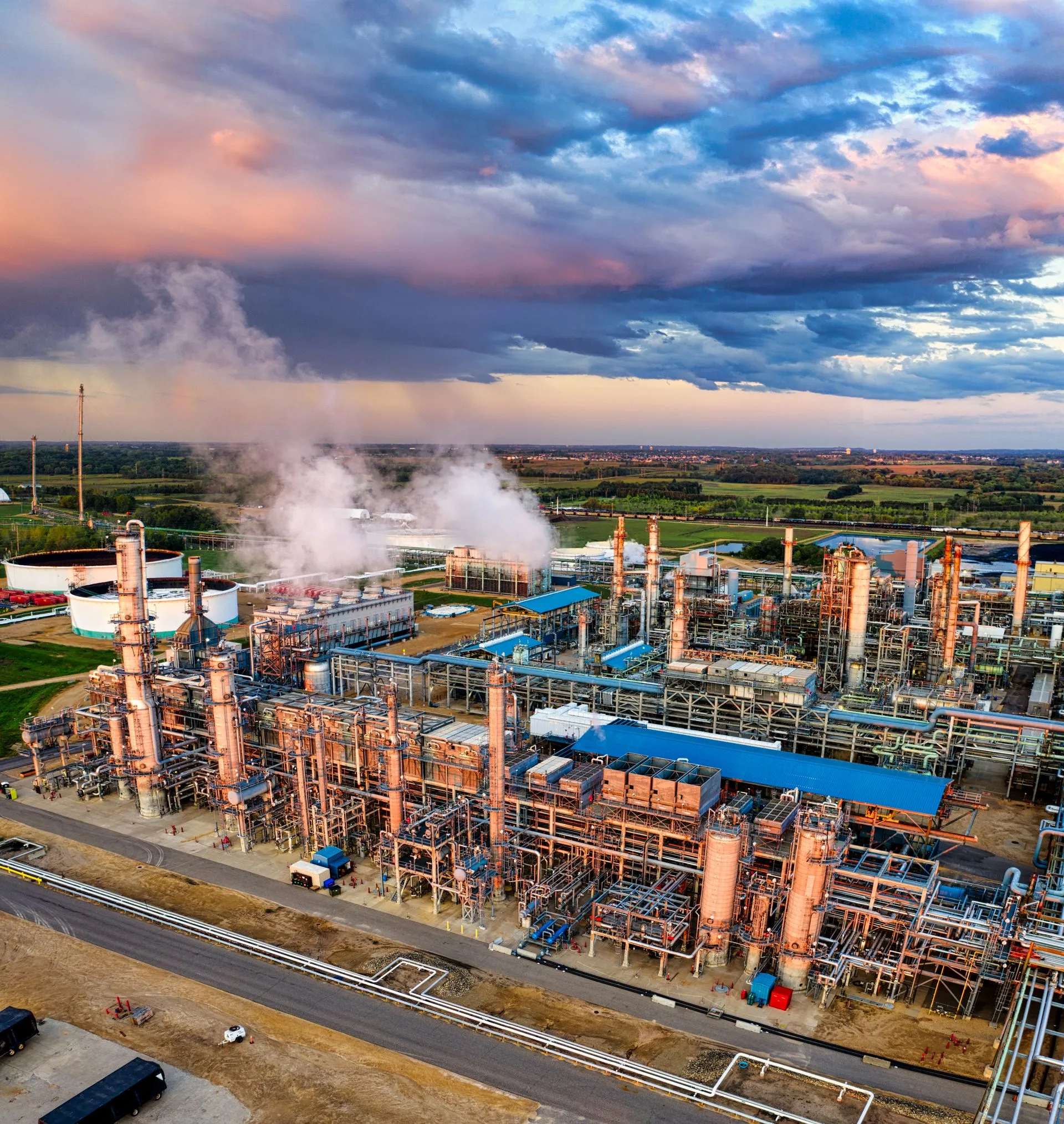 160 TPD Edible Oil Refinery, representative photography