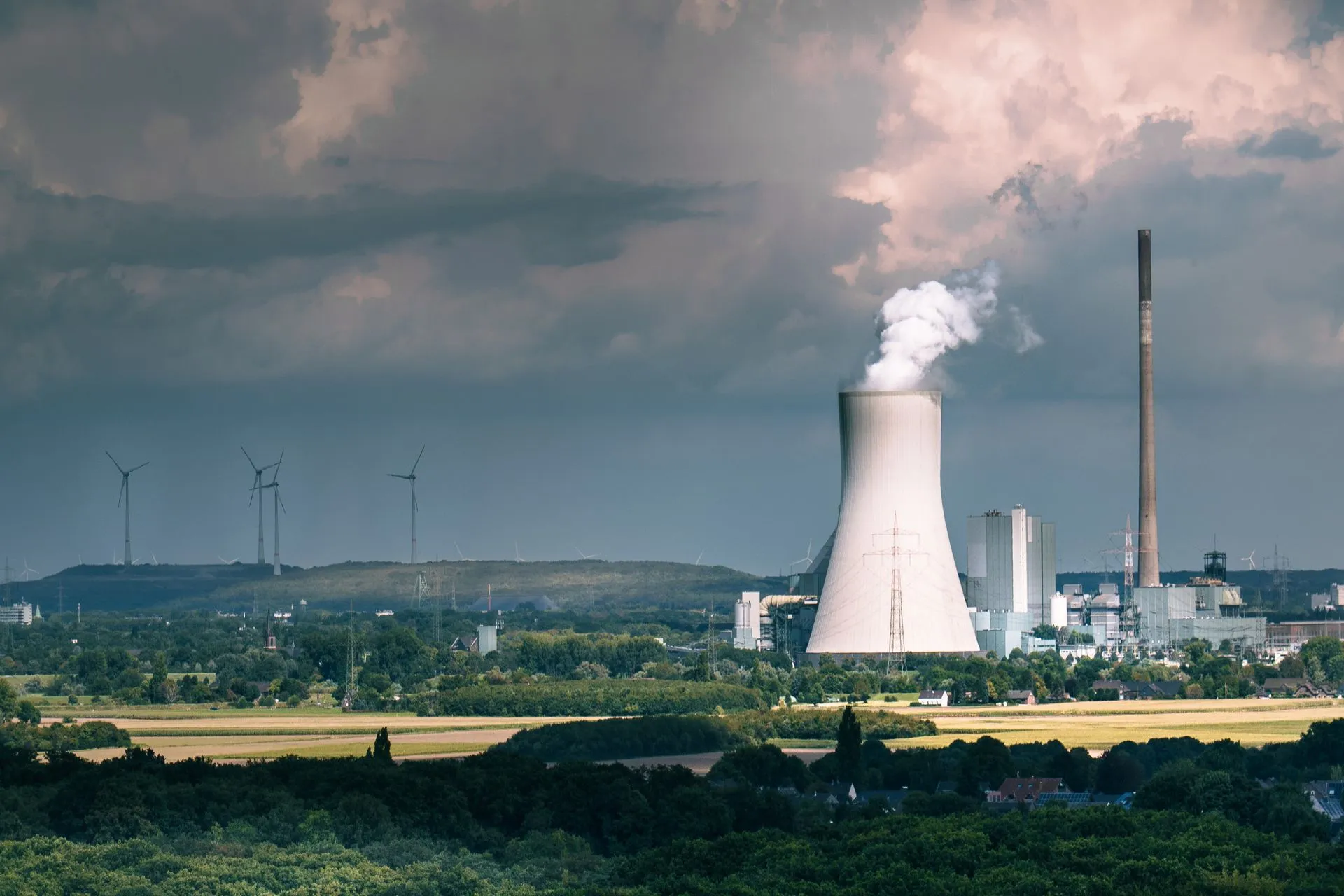 Desmet Hydrogenation reactor, 100 TPD, representative photography